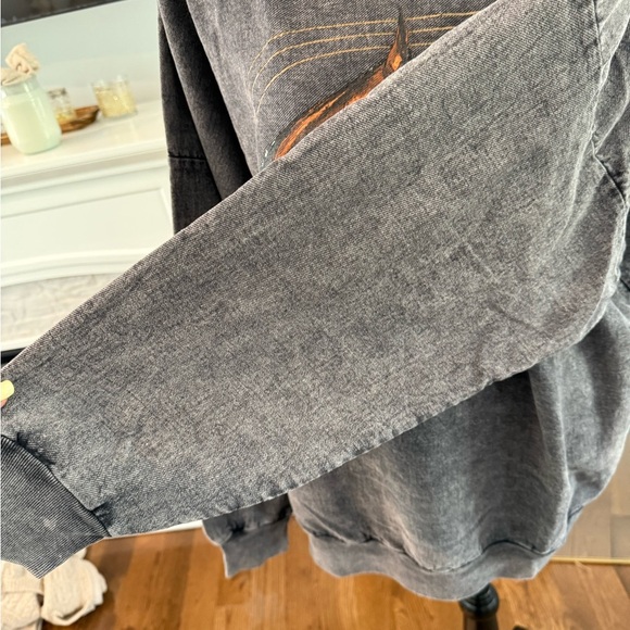 Arabian National ‘92 Horse Graphic  Sweater - Charcoal Gray - Picture 4 of 15